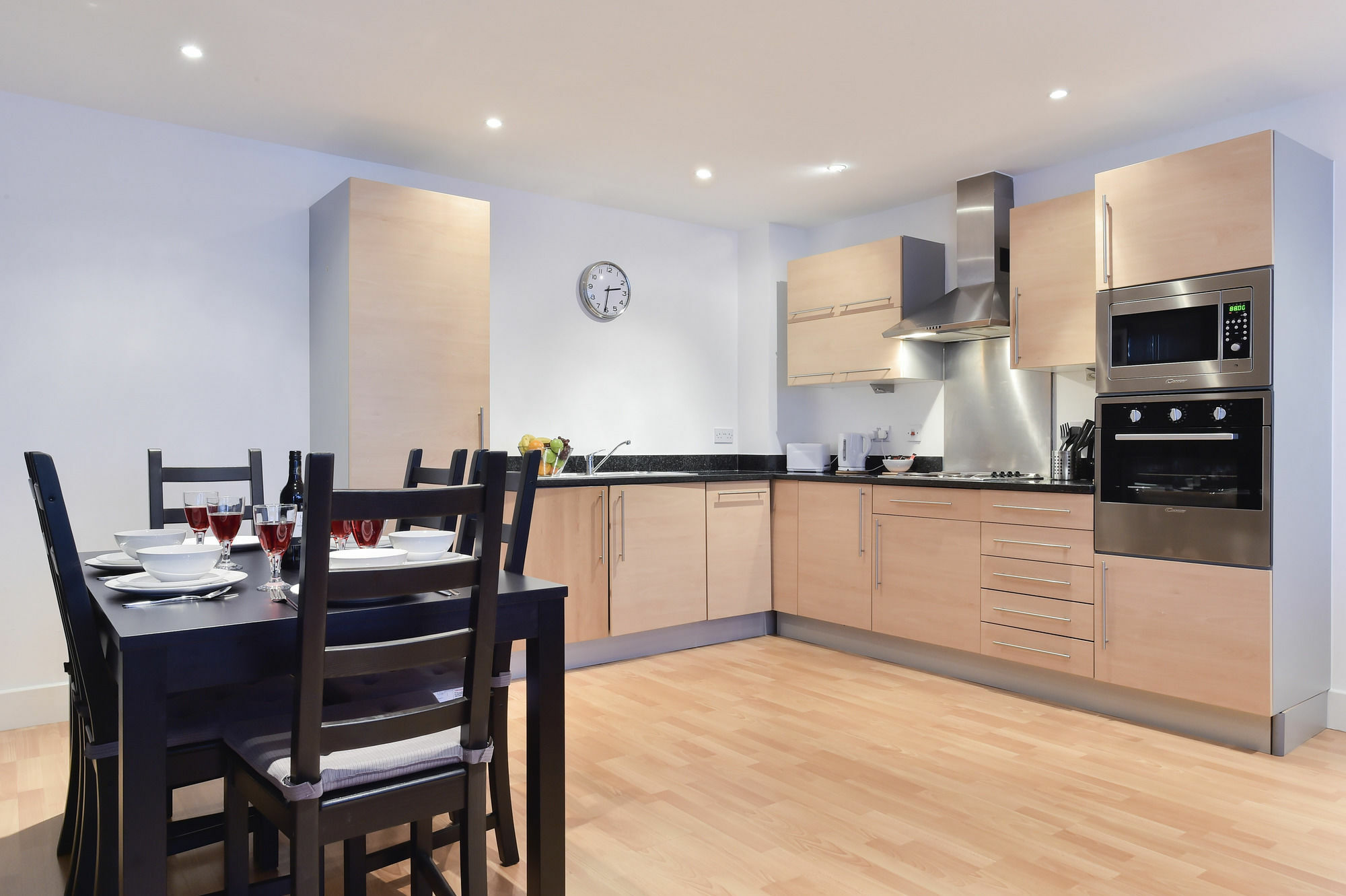 Tower Bridge Superior Apartments Лондон Екстер'єр фото
